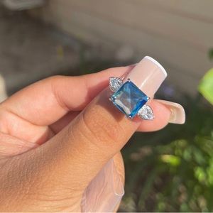 Blue Diamond ring